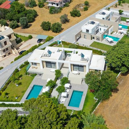 Aurum Villas 이알리소스 외부 사진