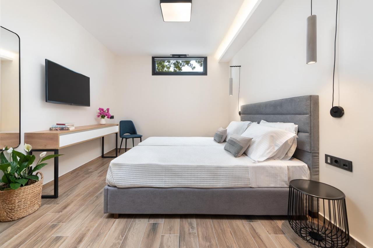 Aurum Villas 이알리소스 외부 사진