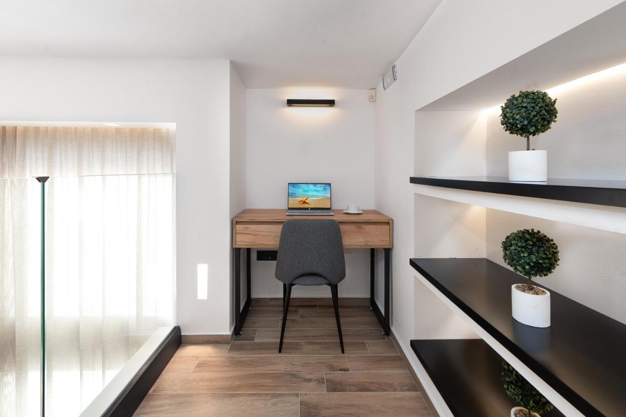 Aurum Villas 이알리소스 외부 사진