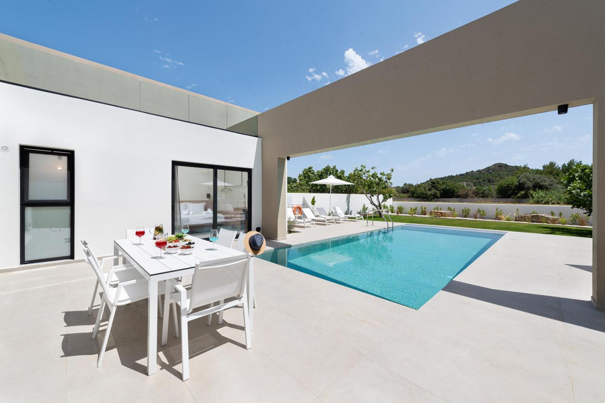 Aurum Villas 이알리소스 외부 사진