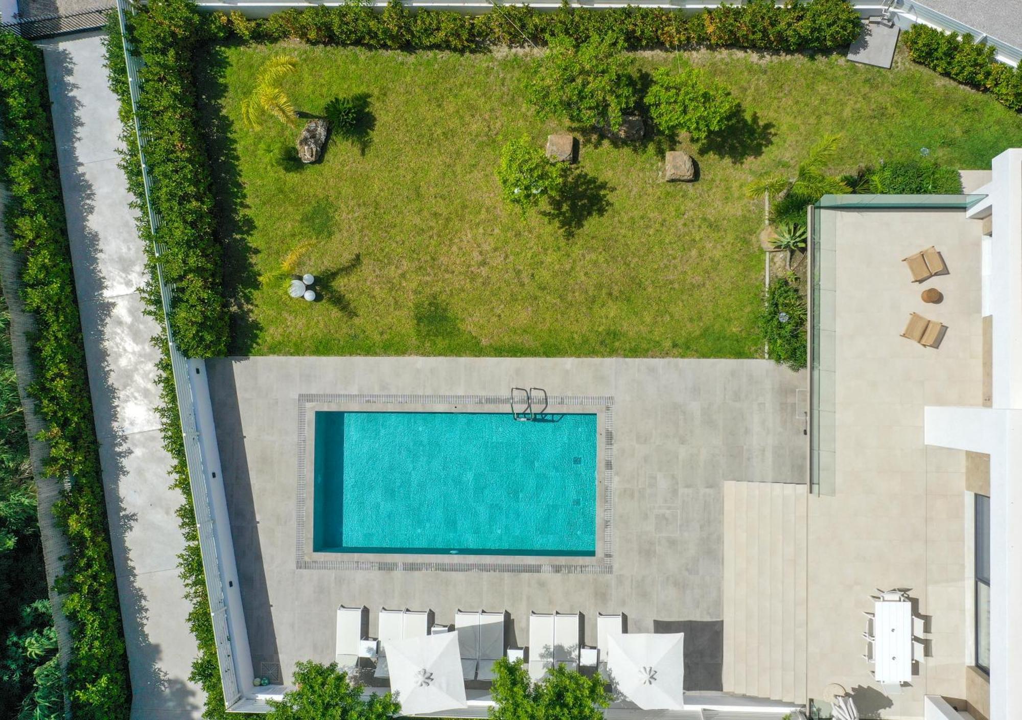 Aurum Villas 이알리소스 외부 사진